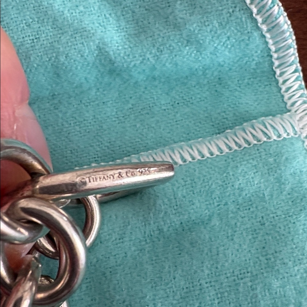 Tiffany & Co. Silver Heart Link Bracelet - Picture 7 of 7
